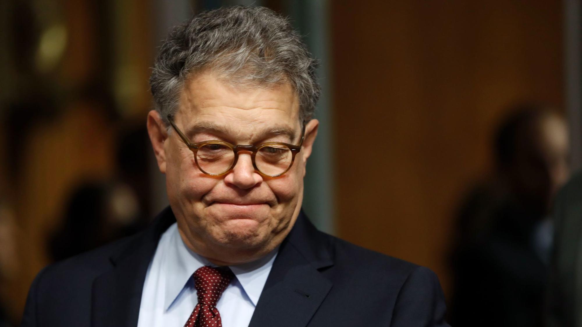 Al Franken resigns